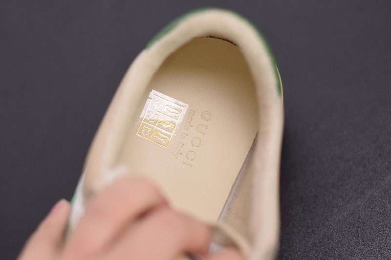 G*u*i sneaker