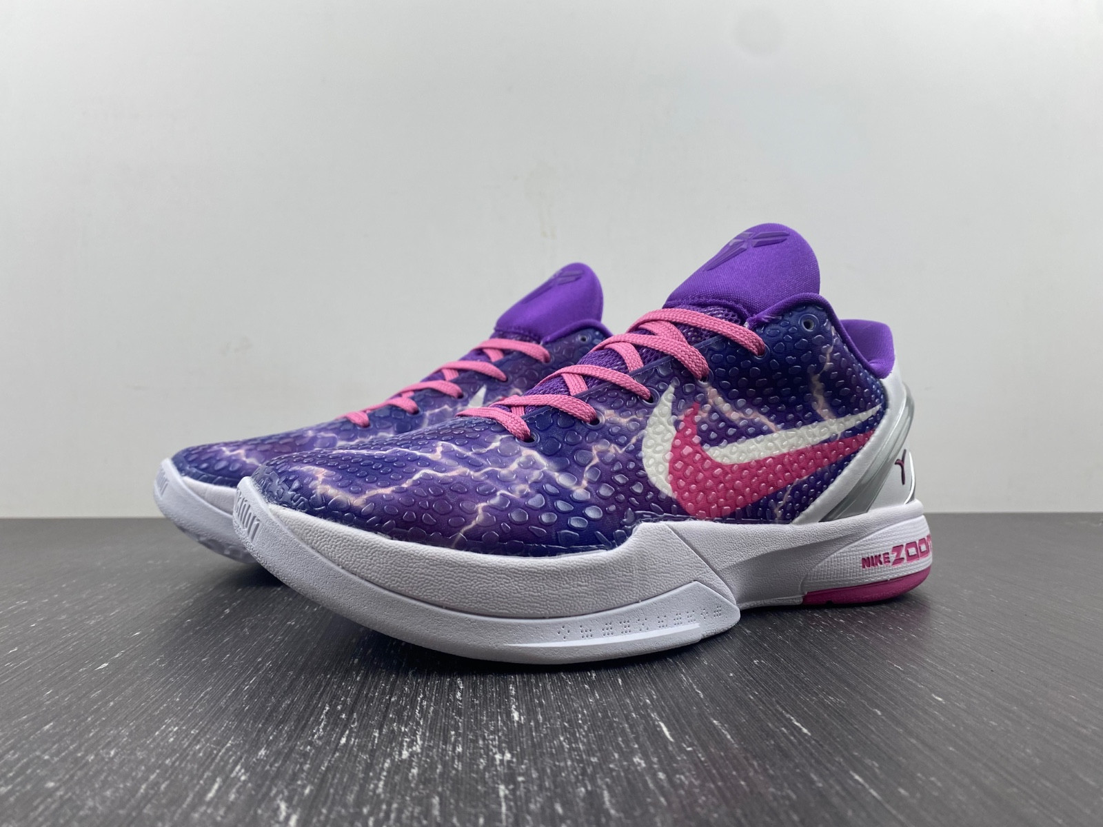 NIKE ZOOM KOBE 6