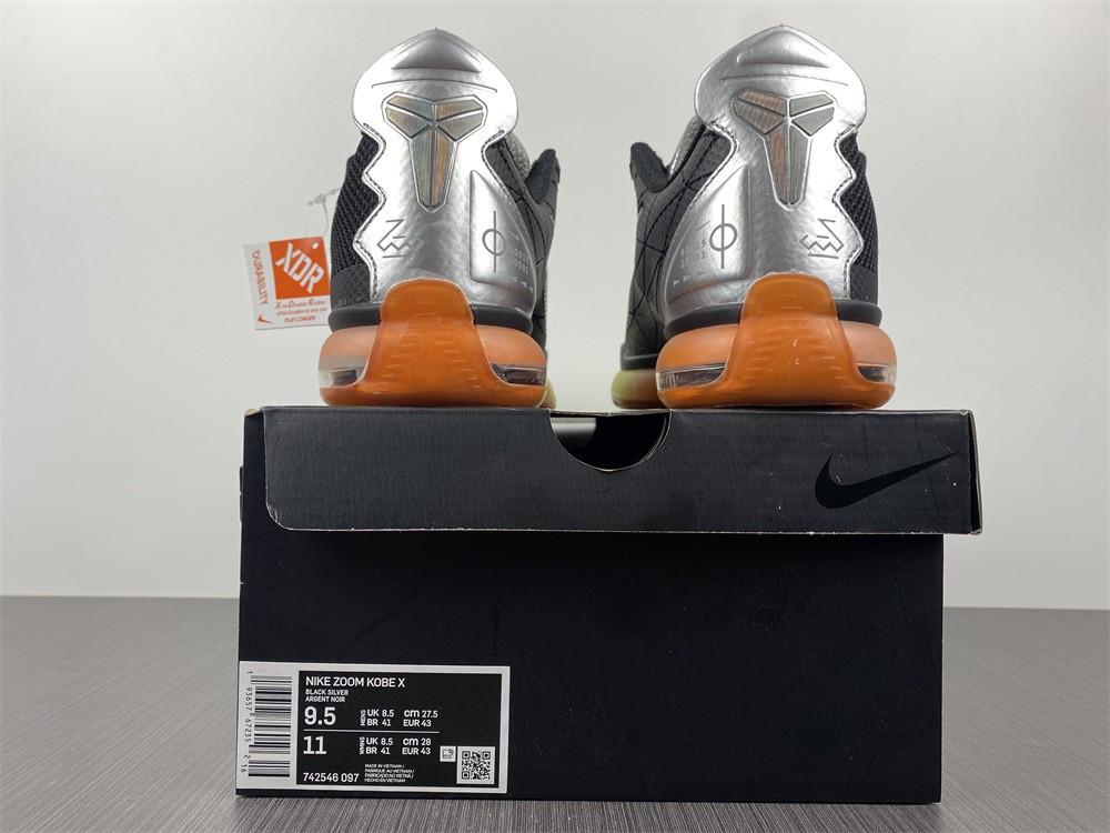 NIKE KOBE 10