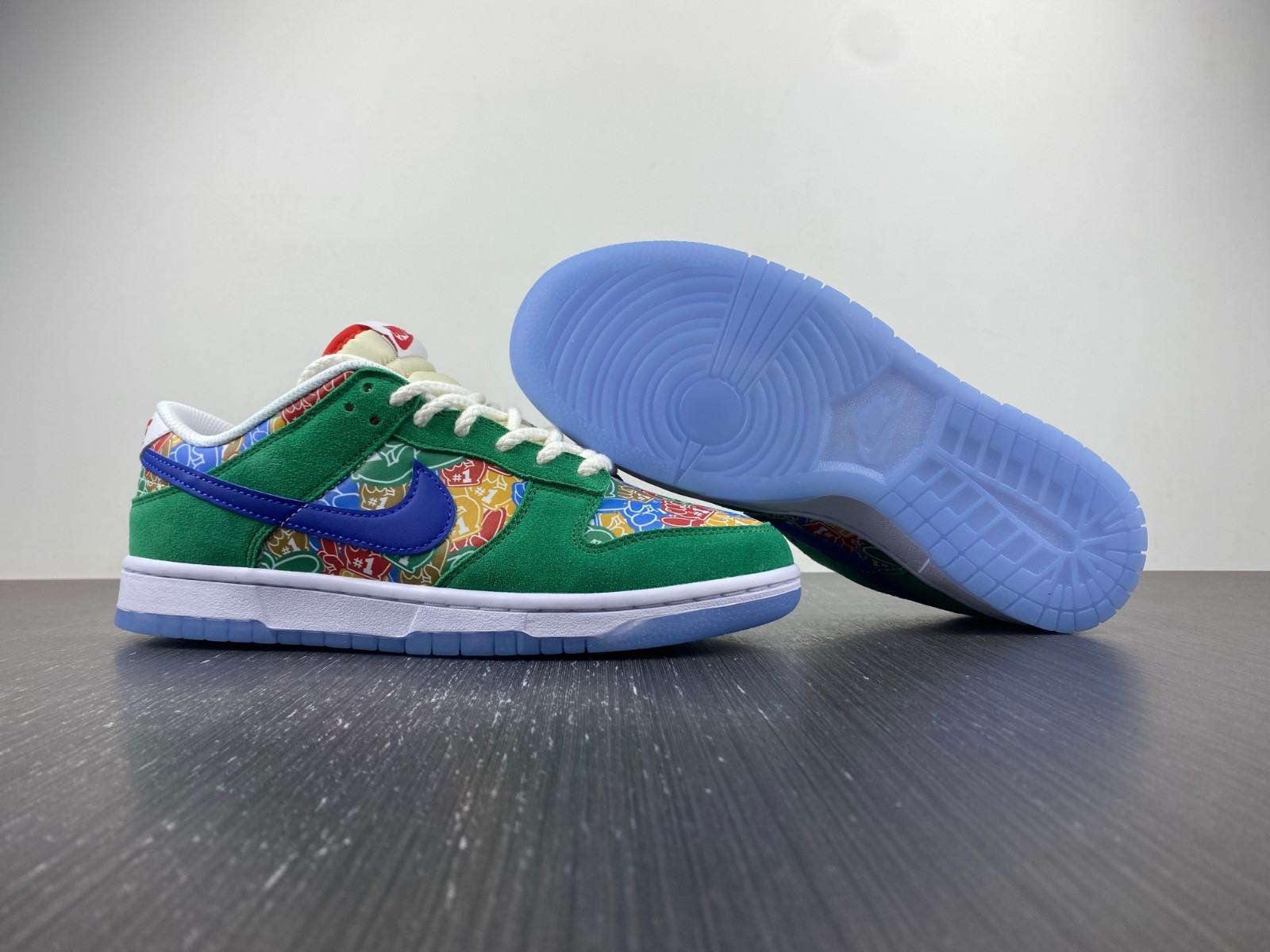 Nike DUNK LOW 