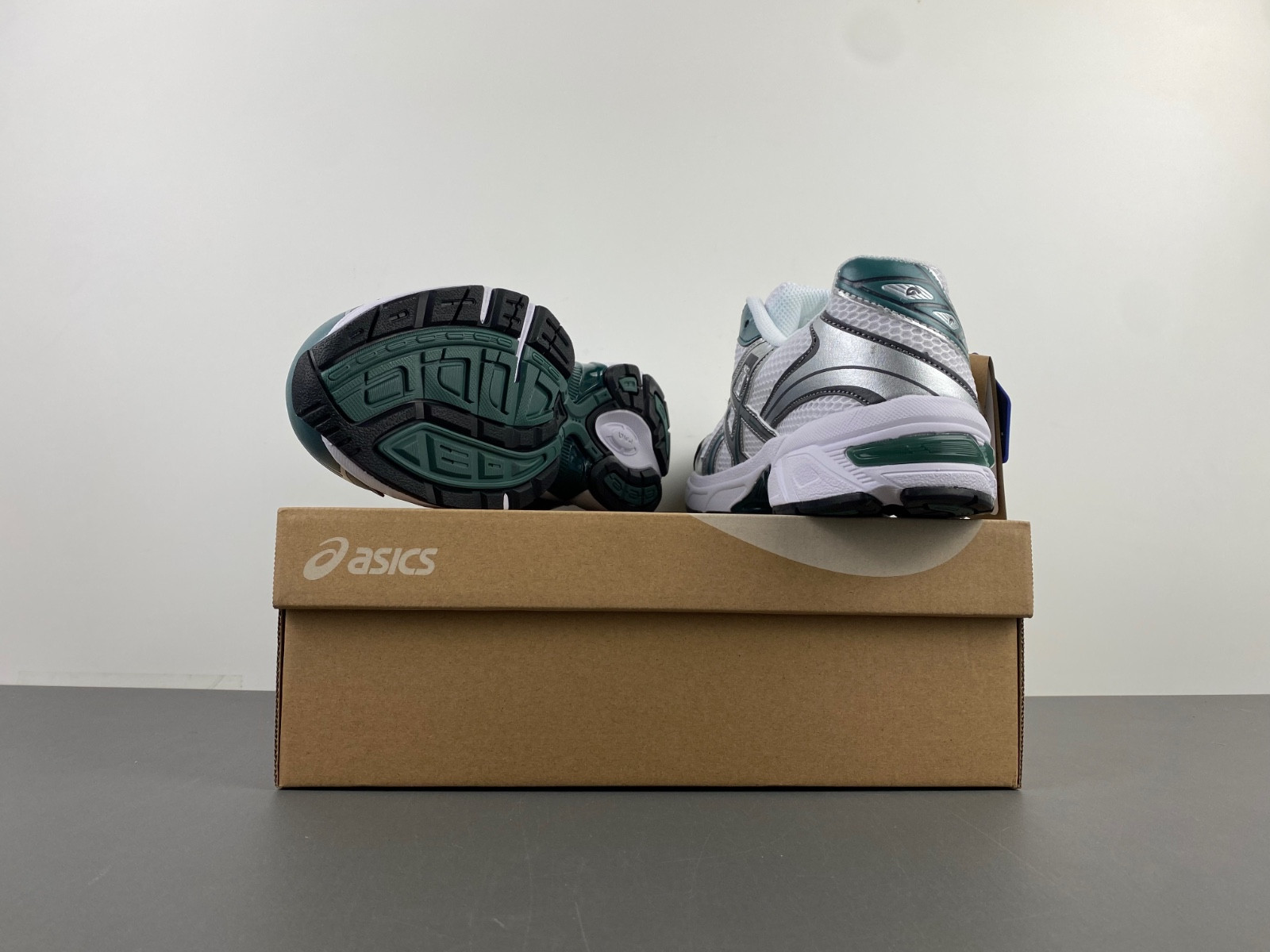 As*ic*s gel-1130 