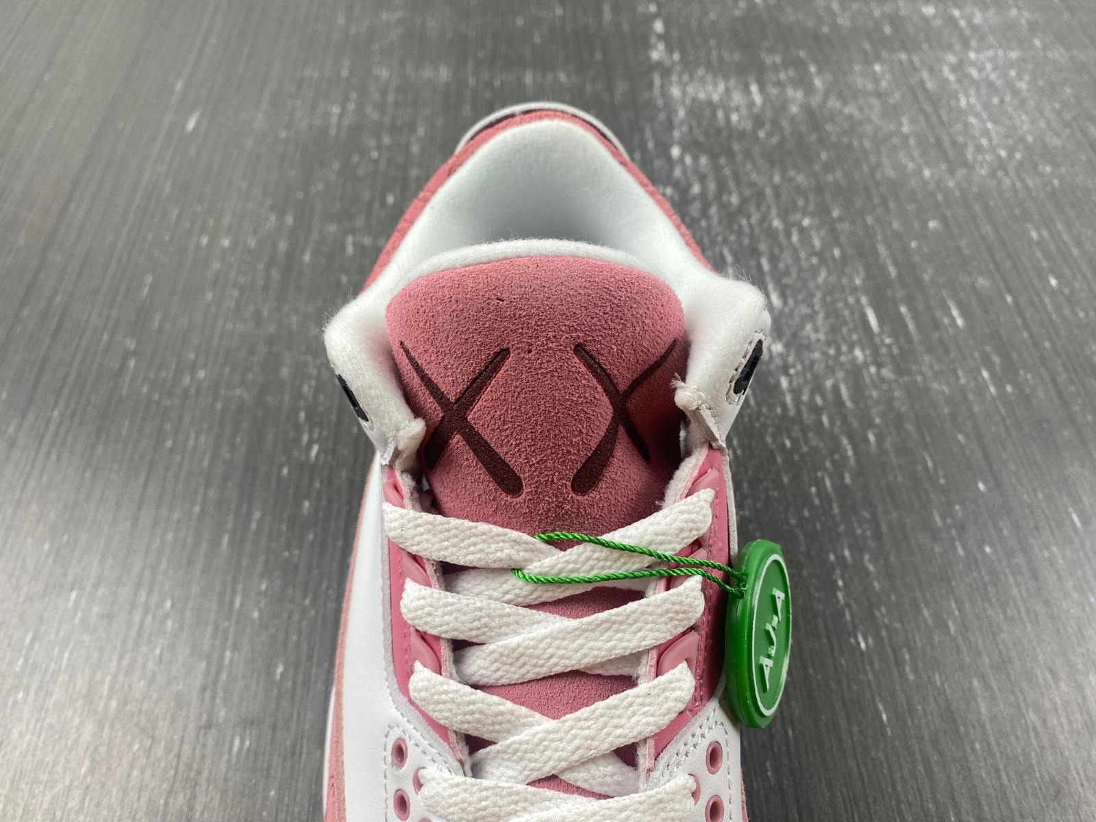 AIR JORDAN 3 RETRO