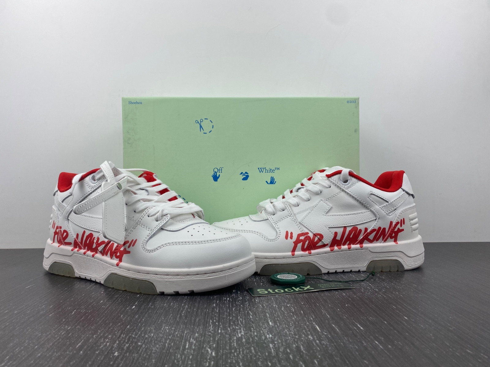 OF™ C/O VIRGIL ABLOH OUT OF OFFICE LOW-TOP LEATHER SNEAKERS ‘OOO“