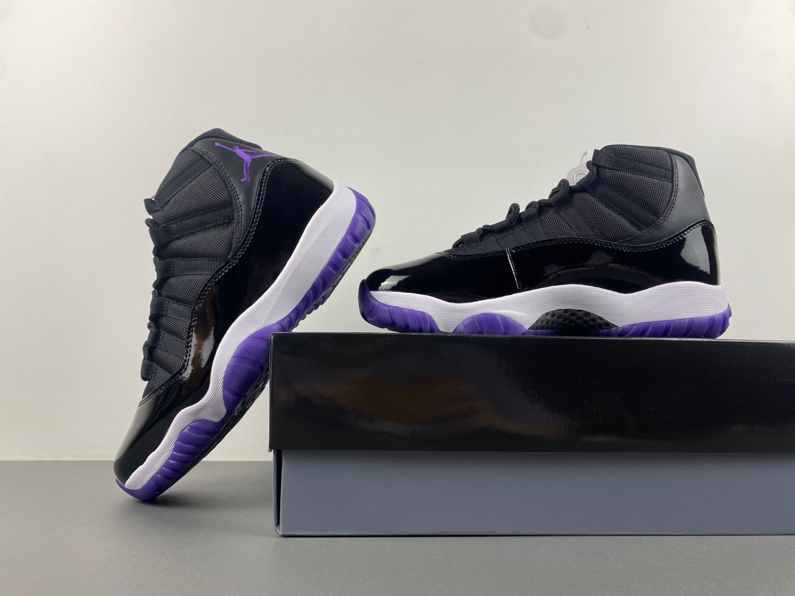 Air Jordan 11