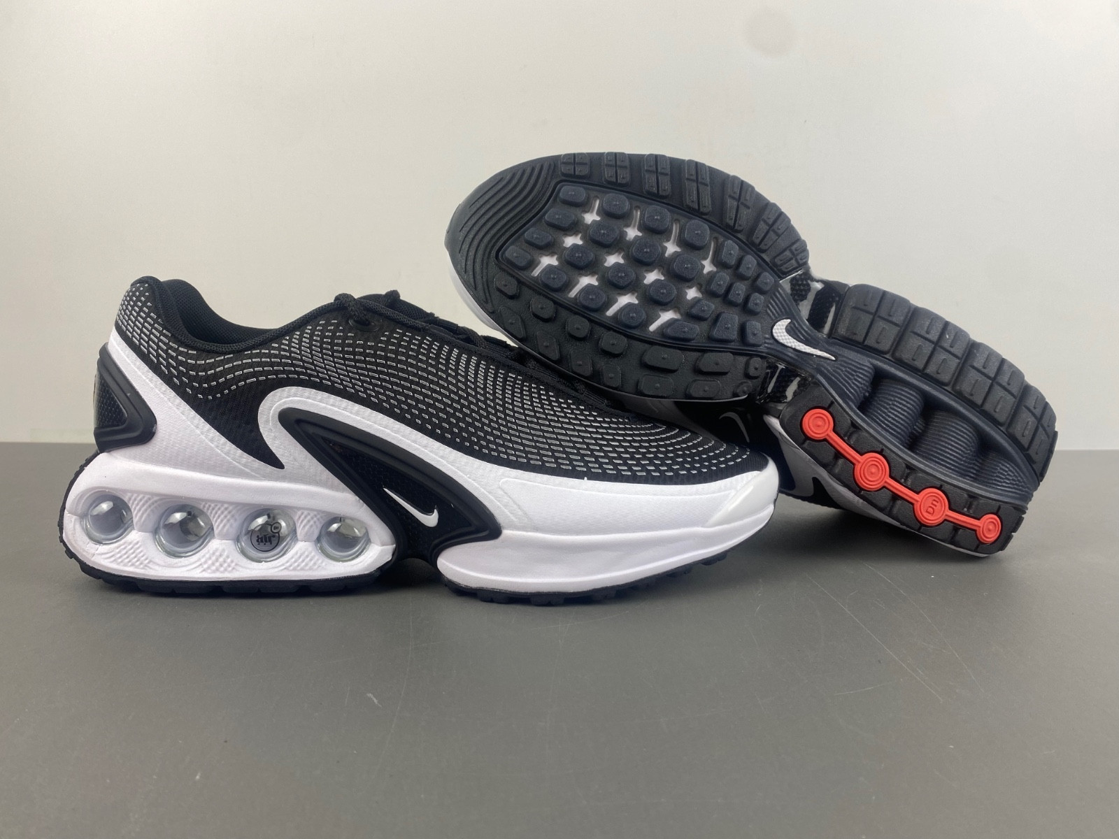Nike Air Max Dn "Black/White" DV3337-003