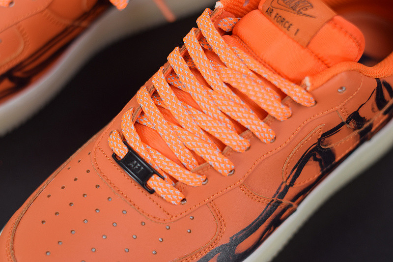 NIKE AIR FORCE 1 LOW SKELETON