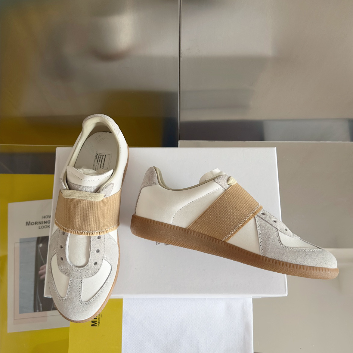 ma*s*n Ma*i*la sneaker