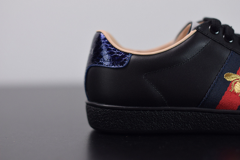 G*u*i ace embroidered low-top sneaker