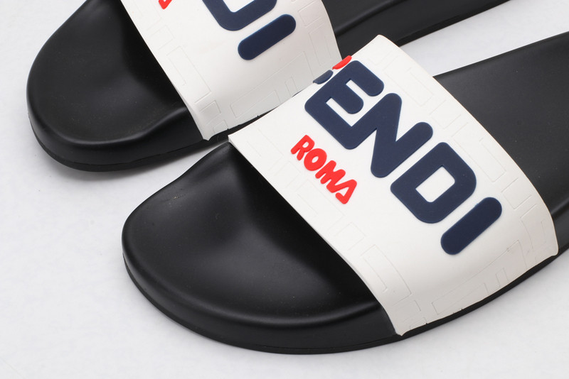 FENDI SLIDE
