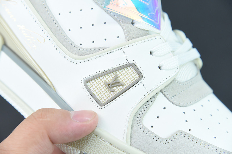 LVT SNEAKERS