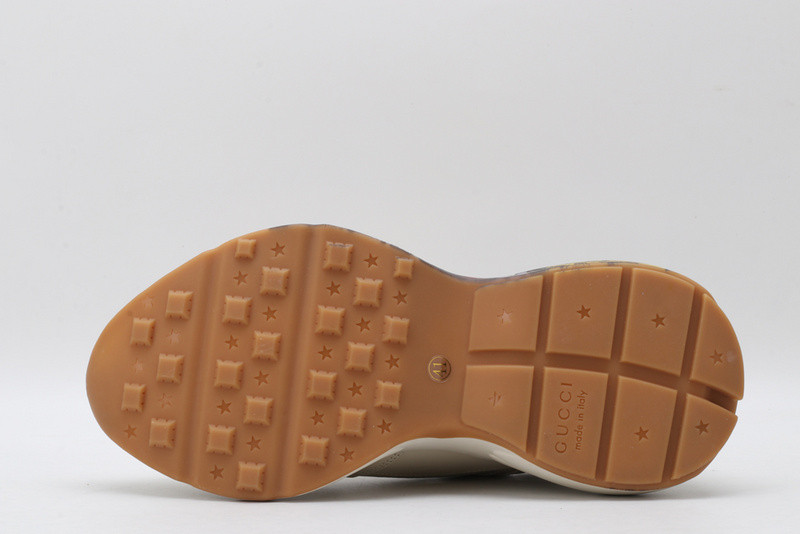 G*u*i rhyton sneaker