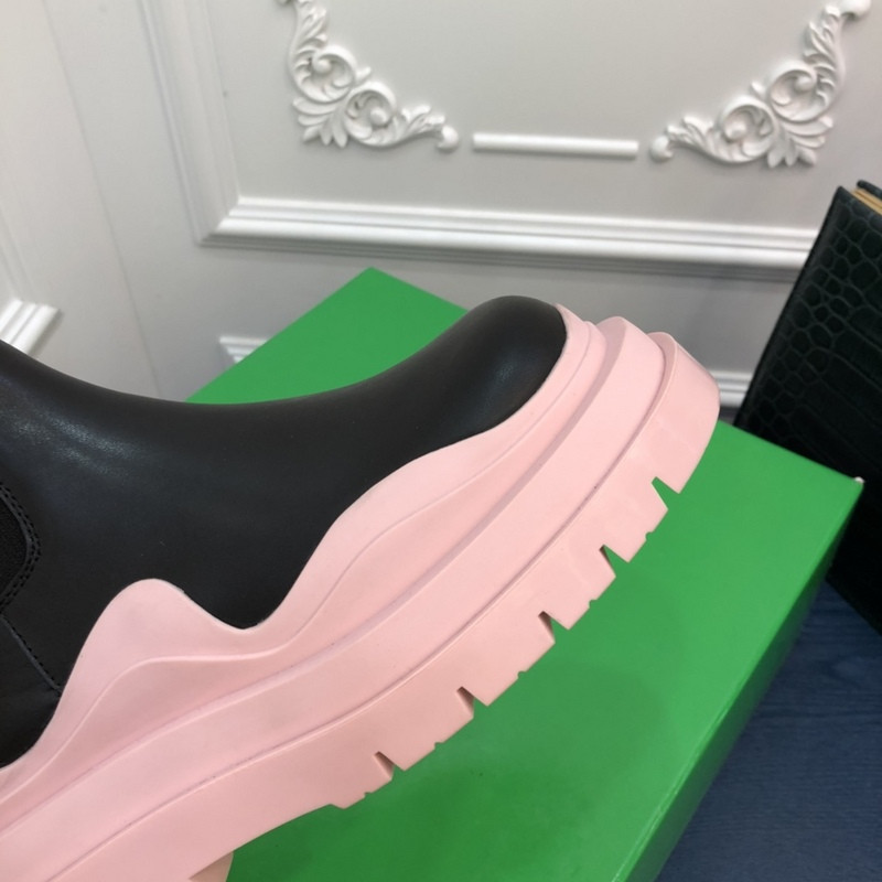 b0tte*a Ven*ta sneaker
