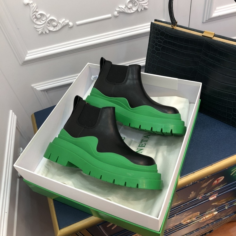 b0tte*a Ven*ta sneaker