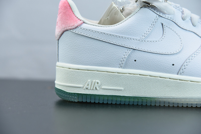 NIKE AIR FORCE 1 LOW GOT EM DC3287-111
