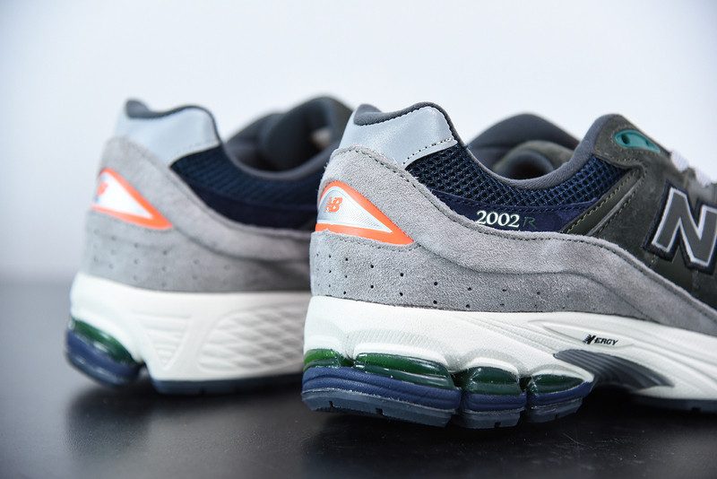 NEW BALANCE ML2002RA