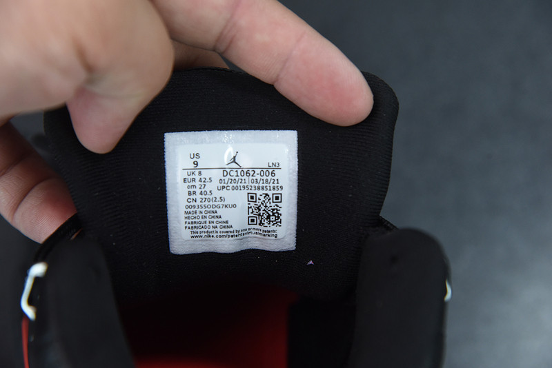 AIR JORDAN 12 “UTILITY” DC1062-006