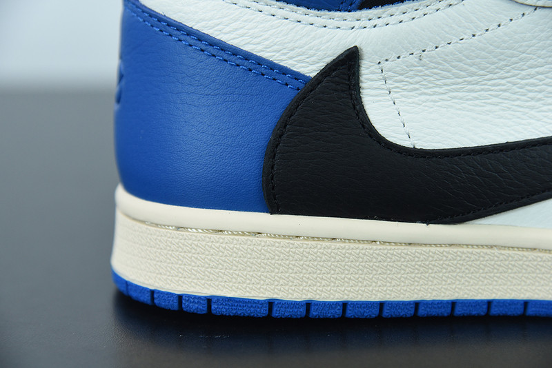 AIR JORDAN 1 HIGH OG X FRAGENT X TRAVIS SCOTT DH3227-105