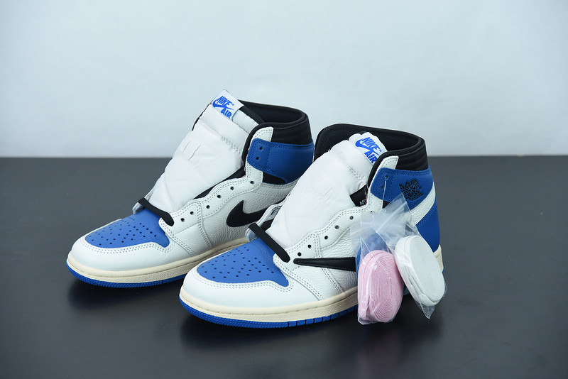 AIR JORDAN 1 HIGH OG X FRAGENT X TRAVIS SCOTT DH3227-105