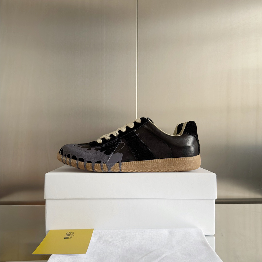 ma*s*n Ma*i*la sneaker