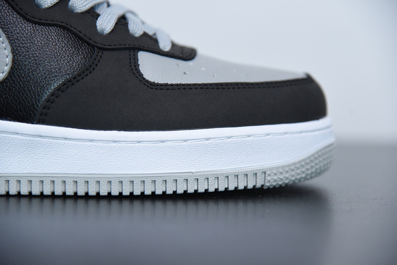NIKE AIR FORCE 1 HIGH J-PACK