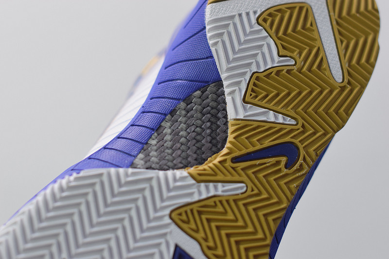 NIKE KOBE 4 NBA FINAL MVP HOME 354187-141