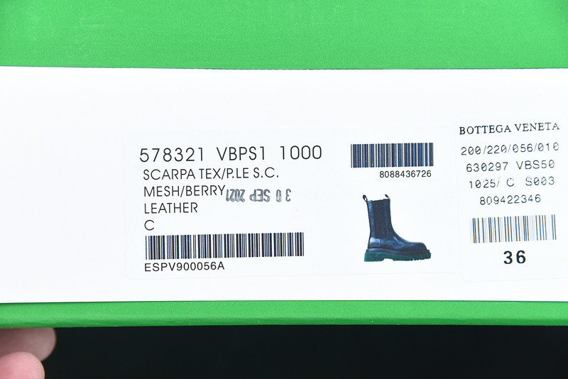 b0tte*a Ven*ta sneaker