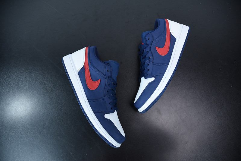 AIR JORDAN 1 LOW 