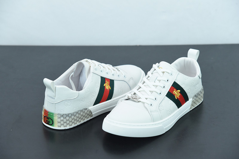 G*u*i sneaker