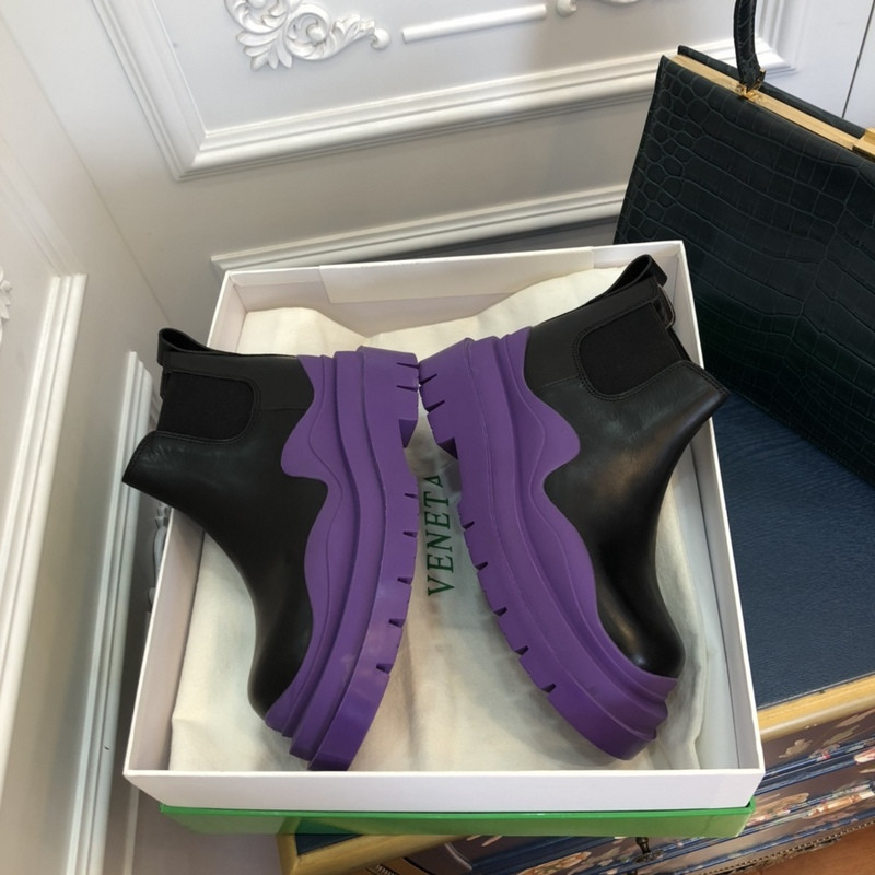 b0tte*a Ven*ta sneaker
