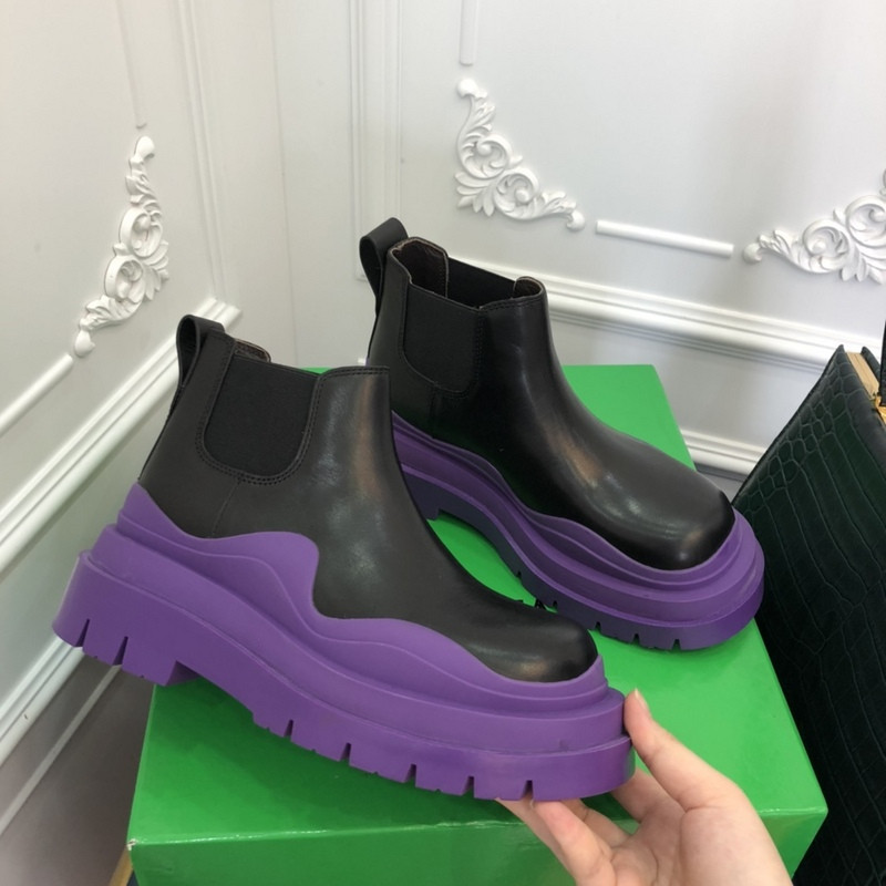 b0tte*a Ven*ta sneaker