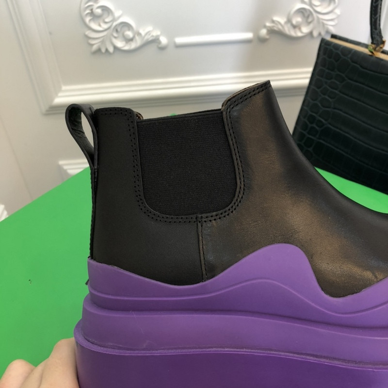 b0tte*a Ven*ta sneaker