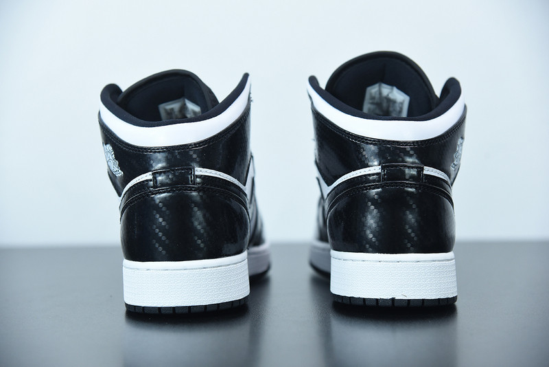 AIR JORDAN 1 MID SE GS 