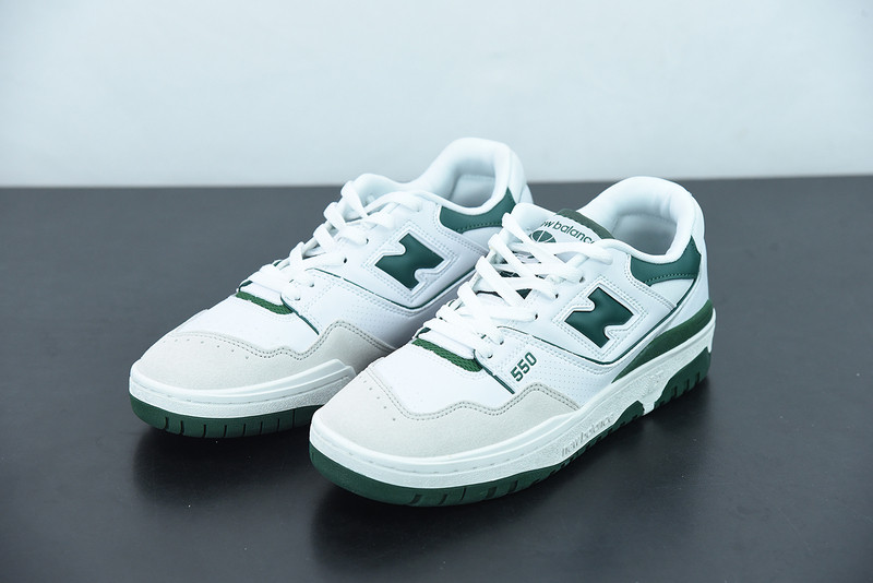 NEW BALANCE 550 BB550WT1