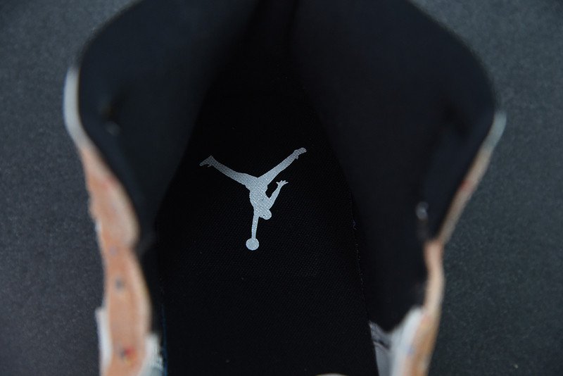AIR JORDAN 1 MID SE