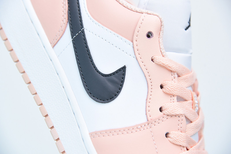 AIR JORDAN 1 LOW GS 
