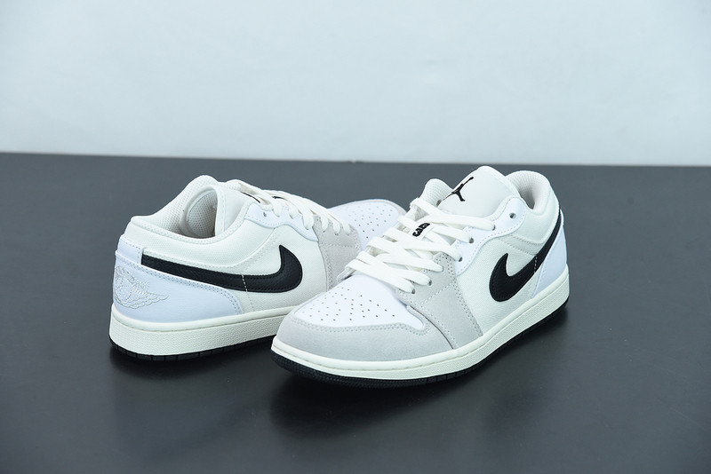AIR JORDAN 1 LOW 