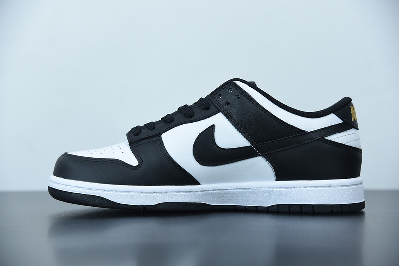 NIKE SB DUNK LOW