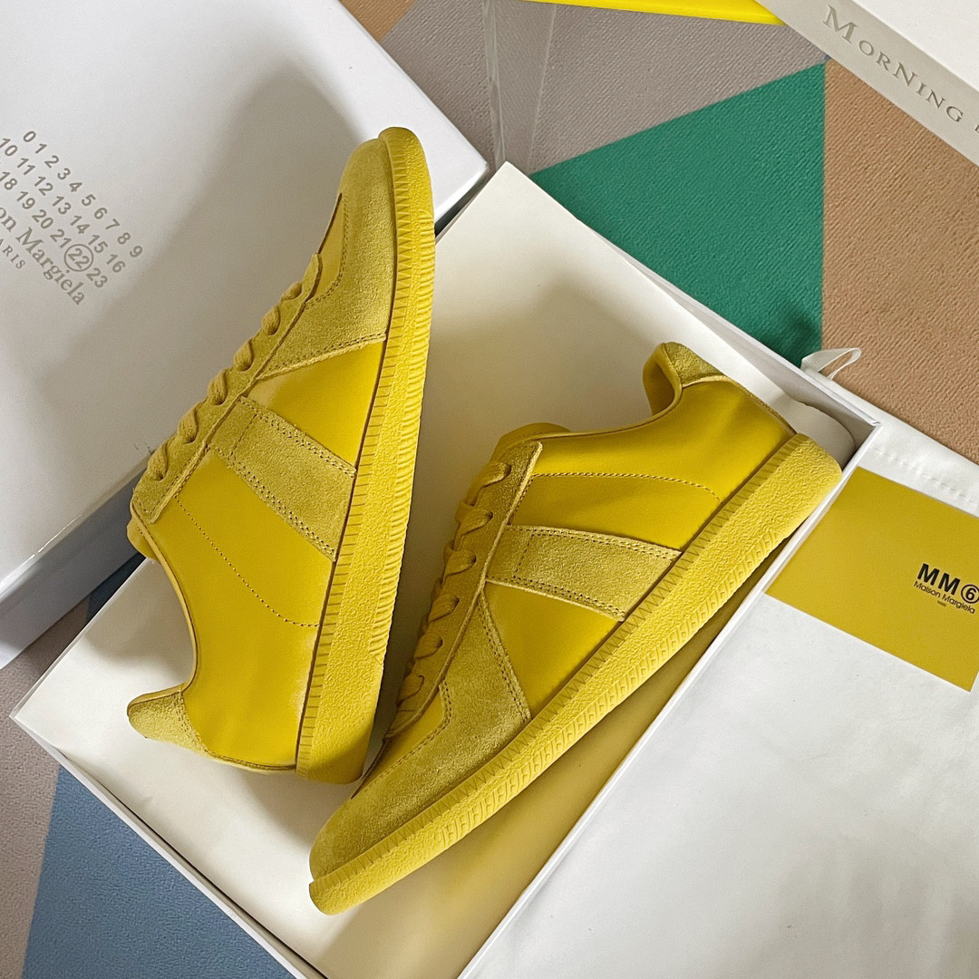 ma*s*n Ma*i*la sneaker