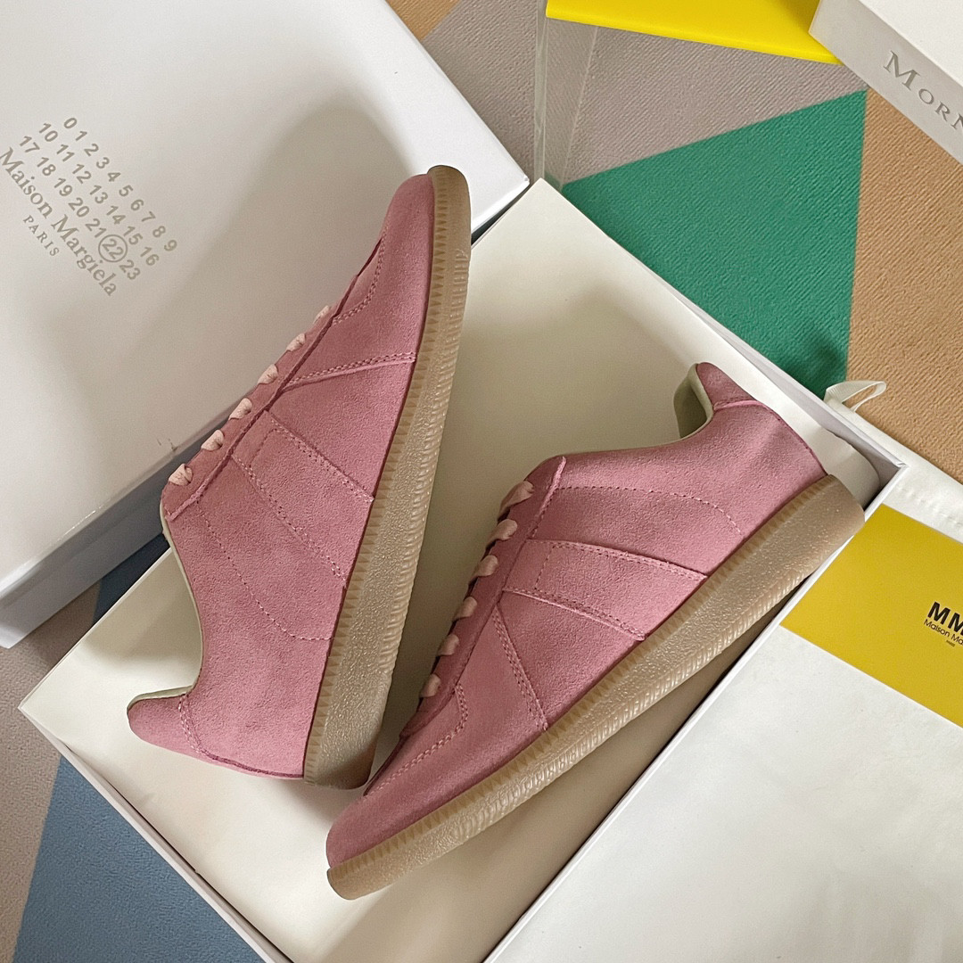ma*s*n Ma*i*la sneaker