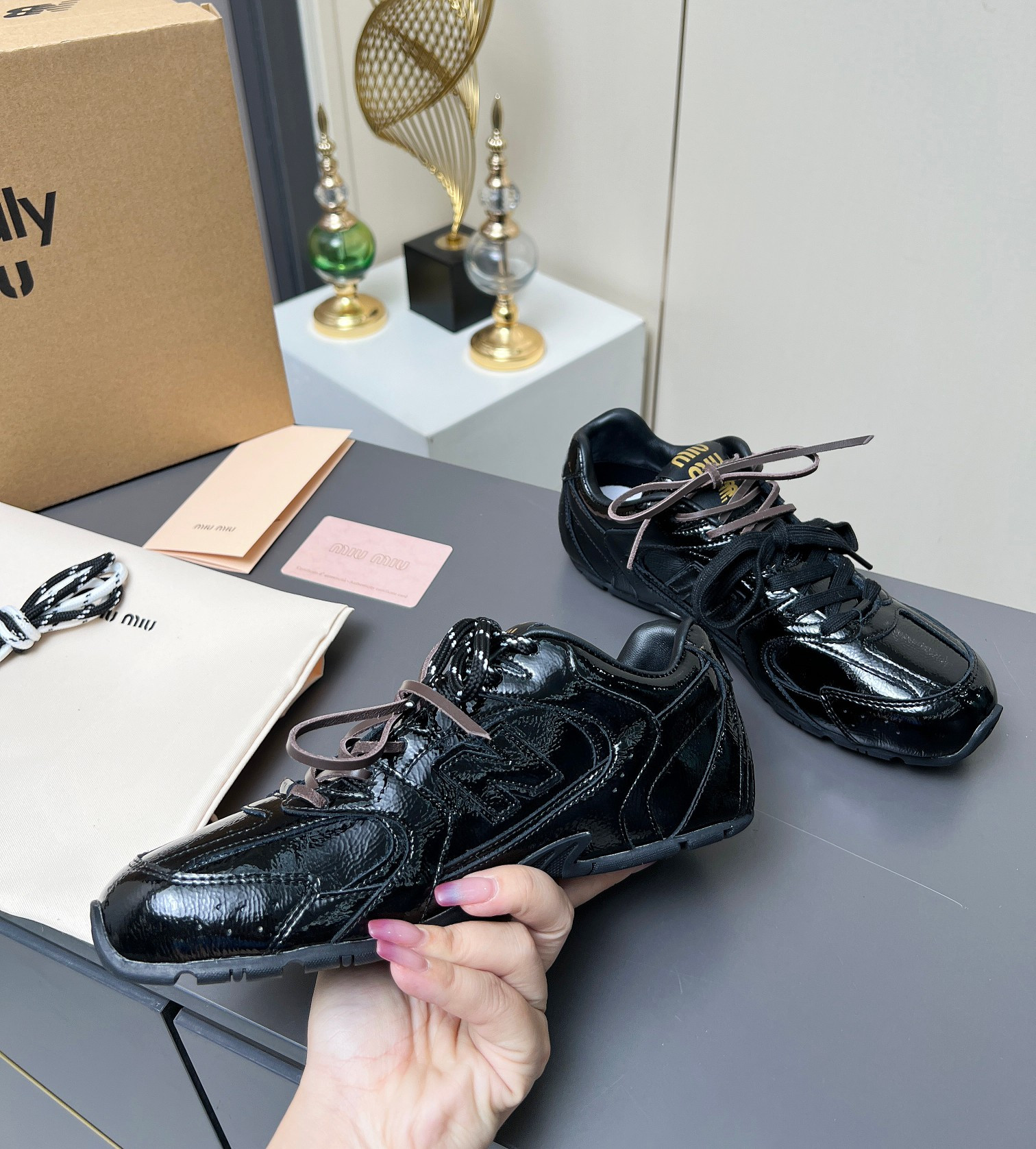 NEW BALANCE X MIUMIU SNEAKER