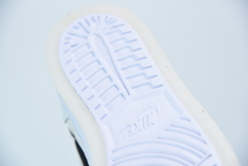 AIR JORDAN 1 HIGH ZOOM COMFORT 
