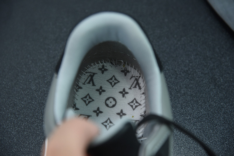LVT SNEAKERS
