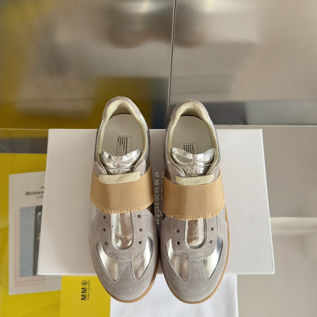 ma*s*n Ma*i*la sneaker