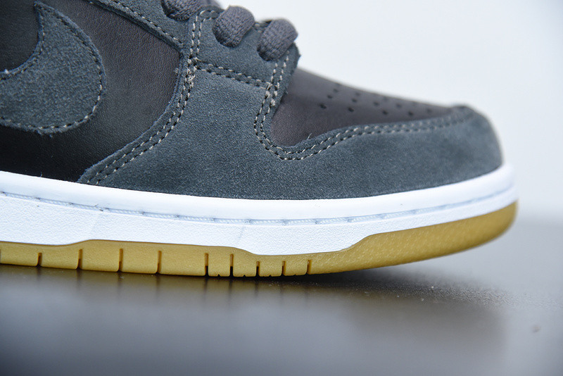 NIKE DUNK LOW TRD