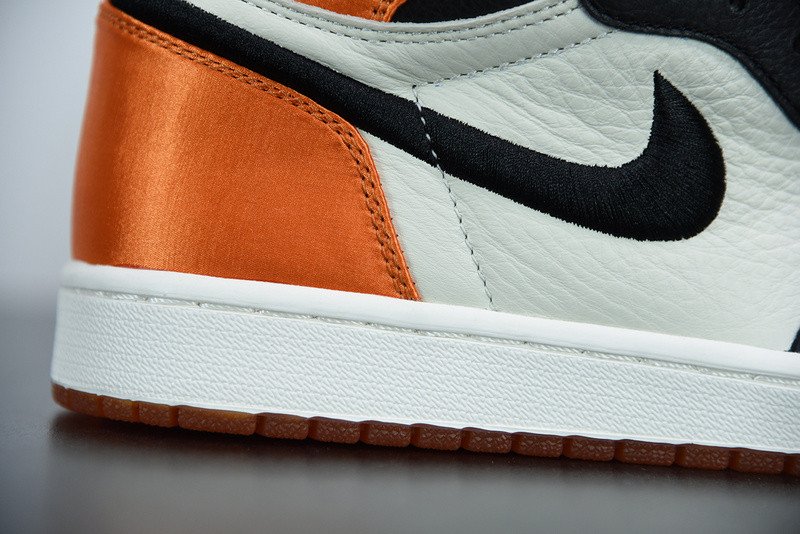 AIR JORDAN 1 RETRO HIGH SATIN SHATTERED BACKBOARD AV3725-010