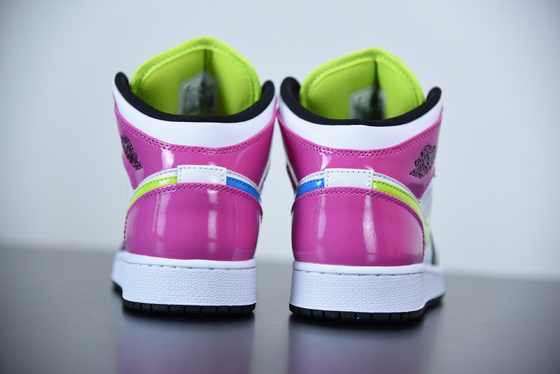 AIR JORDAN 1 MID SE GS