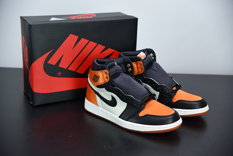 AIR JORDAN 1 RETRO HIGH SATIN SHATTERED BACKBOARD AV3725-010