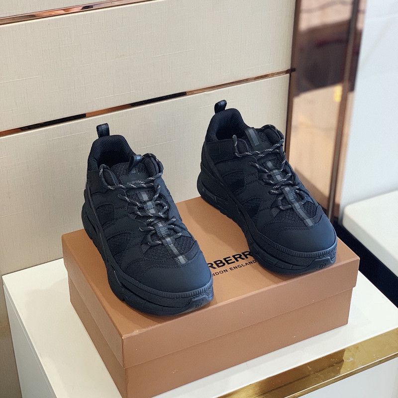 Burberry Sneaker