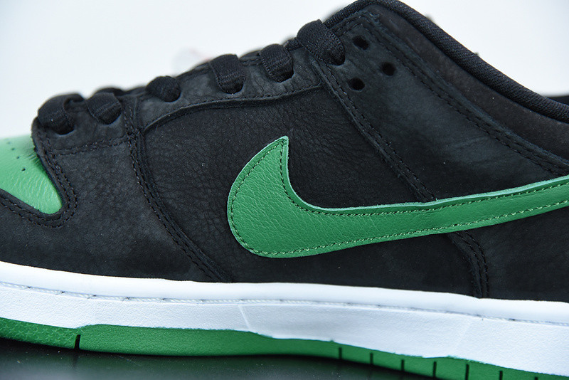 NIKE SB DUNK LOW PRO SB