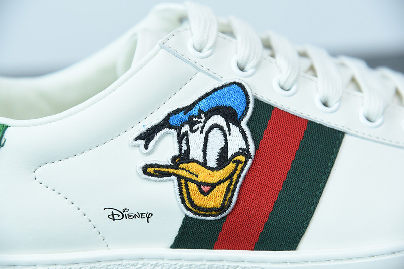 G*u*i sneaker